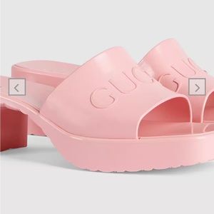 Gucci Pink Rubber Sandal
